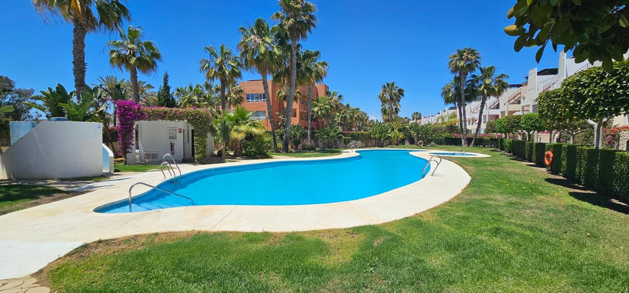 Homes of Spain, Apartamentos Paraíso Vera Playa, Ático Q, Suite Fatu Hiva con piscina privada en solárium, vistas mar en PRIMERA LINEA de PLAYA, WIFI Exterior foto